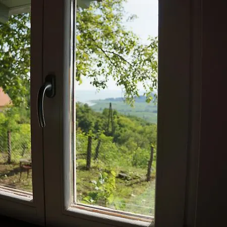 Casa de Férias Badacsony *